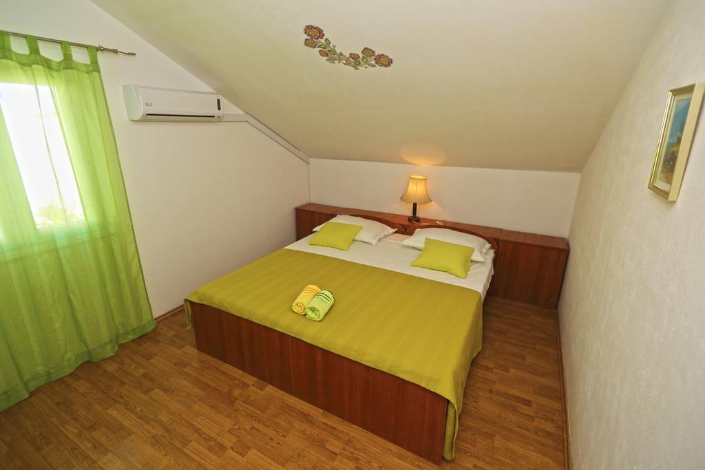 Apartmani Niki Hvar Hvar Town Rom bilde