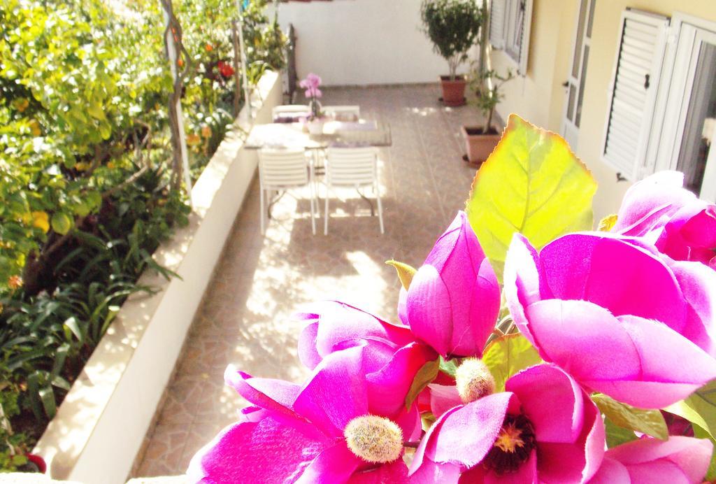 Apartmani Niki Hvar Hvar Town Eksteriør bilde